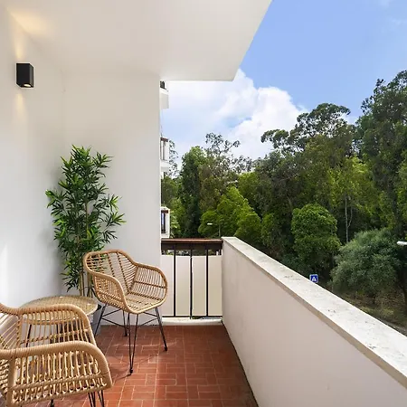 Whome Chic & Stylish Retreat In Estoril's Finest Location إستوريل