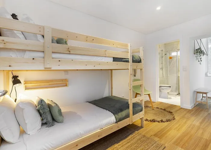 公寓 Whome Chic & Stylish Retreat In Estoril's Finest Location *