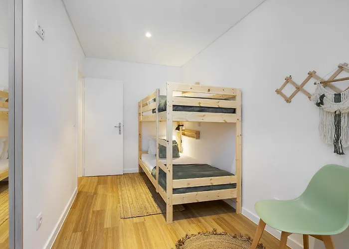 Whome Chic & Stylish Retreat In Estoril's Finest Location