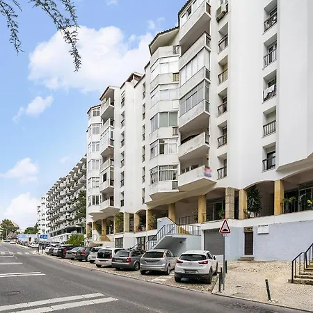 Whome Chic & Stylish Retreat In Estoril's Finest Location *