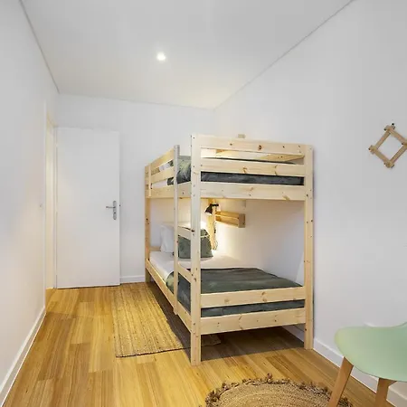 Whome Chic & Stylish Retreat In Estoril's Finest Location